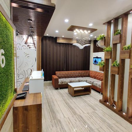 Hotel 56 - 200 Meter From Golden Temple Амритсар Екстериор снимка